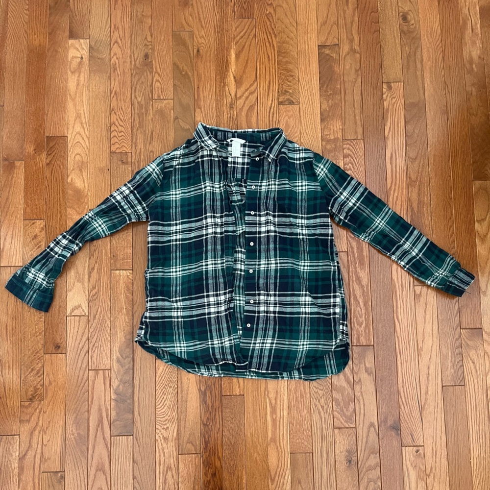 Green, Navy, and White Plaid H&M Button Down Women Size 10